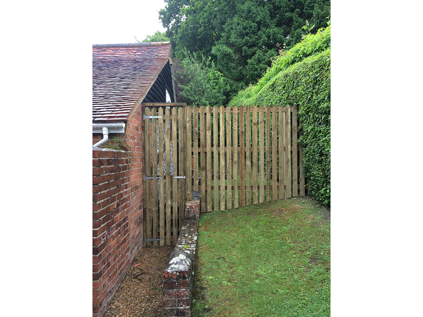 Bespoke picket style gate by Vincent Fencing