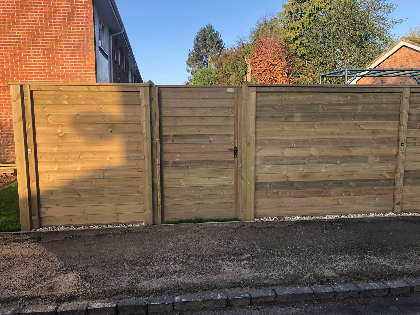 Acoustic gate by Vincent Fencing