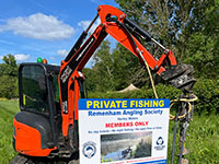 Sign installed by Vincent Fencing